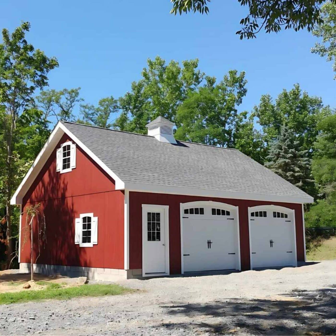 The A-Frame King Garage 2 Red and white A-frame king garage highlighting different garage sizes